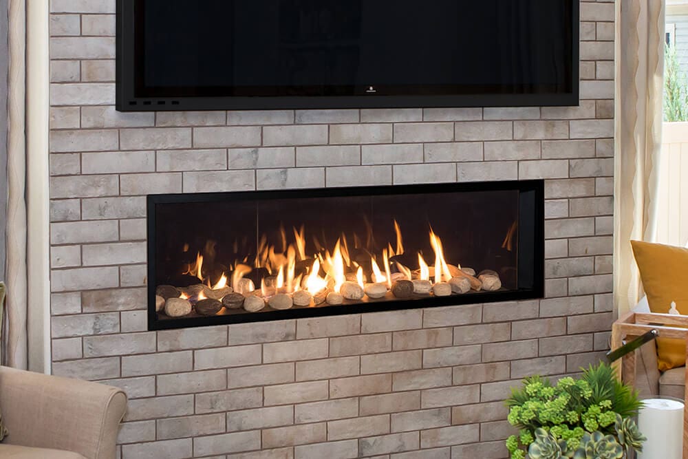 Valor - L2 Linear Fireplace - Image 3
