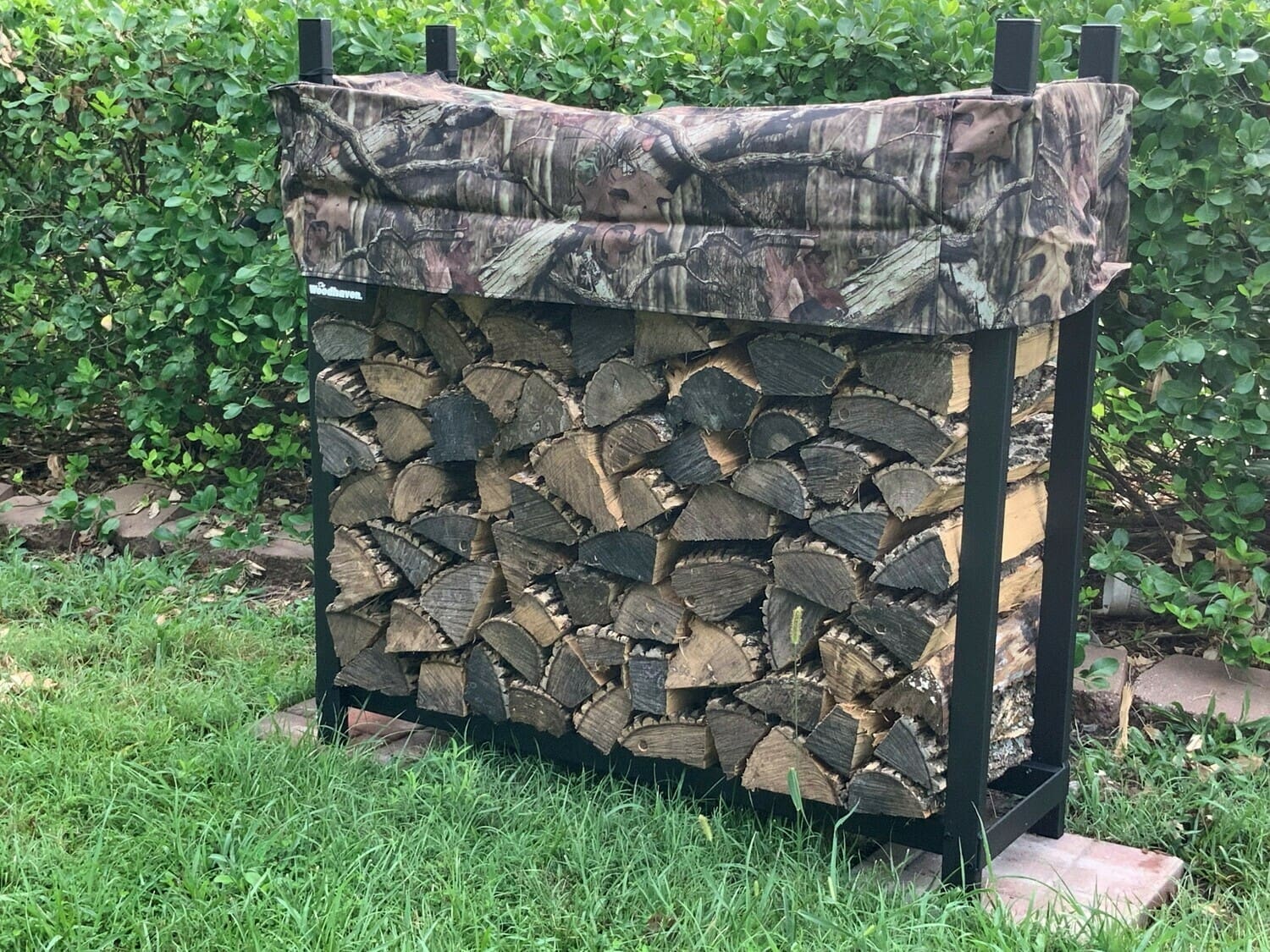 The Woodhaven 1/4 Cord Camo 4ft Firewood Rack with Cover - Image 2